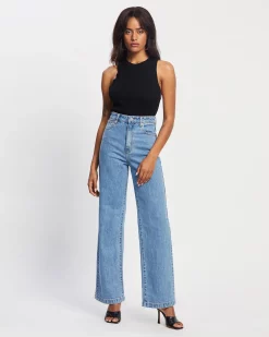 Abrand A '94 High & Wide Jeans -Abrand Shop http3A2F2Fstatic.theiconic.com .au2Fp2Fabrand 0065 7162121 5