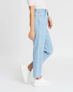 Abrand Petite A 94 High Slim Petite Jeans -Abrand Shop http3A2F2Fstatic.theiconic.com .au2Fp2Fabrand petite 9984 3223601 4