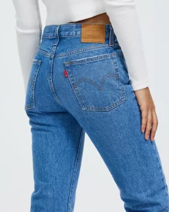 Levi's Wedgie Straight Jeans -Abrand Shop http3A2F2Fstatic.theiconic.com .au2Fp2Flevis 2266 6693841 4
