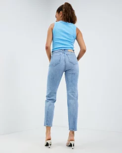 NEUW Lola Mom Transpire -Abrand Shop http3A2F2Fstatic.theiconic.com .au2Fp2Fneuw 7828 6786971 3