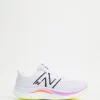 New Balance FuelCell Propel V4 (Standard Fit) - Women's