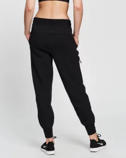 Nike Sportswear Tech Fleece Pants -Abrand Shop http3A2F2Fstatic.theiconic.com .au2Fp2Fnike 0506 7518801 3