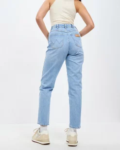 Wrangler Drew Jeans -Abrand Shop http3A2F2Fstatic.theiconic.com .au2Fp2Fwrangler 2022 4864081 3